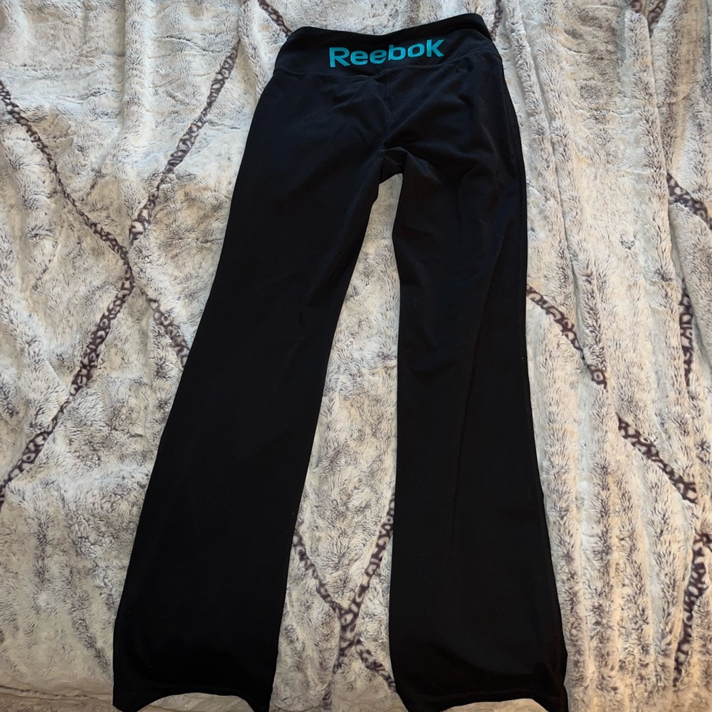 REEBOK yoga pants!🖤